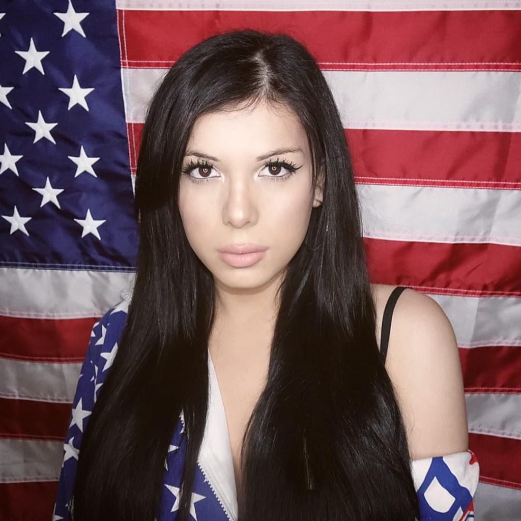 YouTuber Blaire White Reveals Why Shes Not a Parent Yet 
